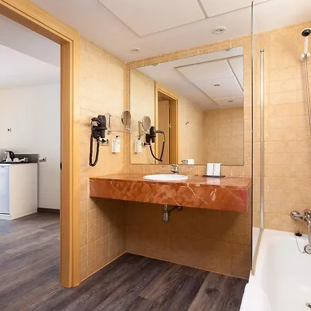 Hotel Sol By Melia Lanzarote 4*
